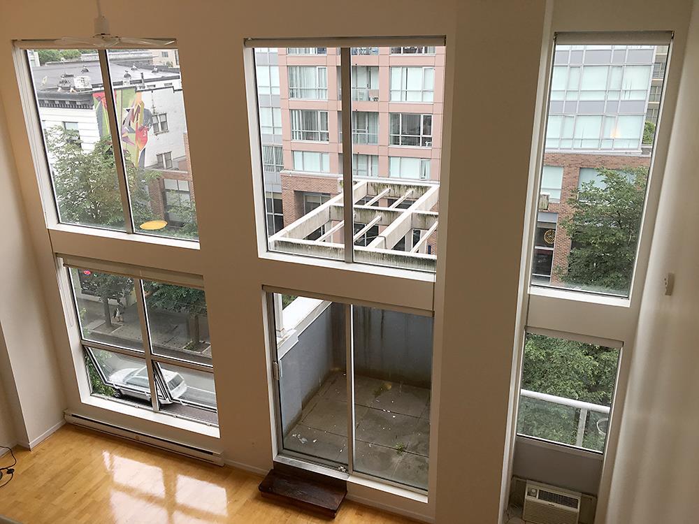 933 Seymour Street - Photo 1