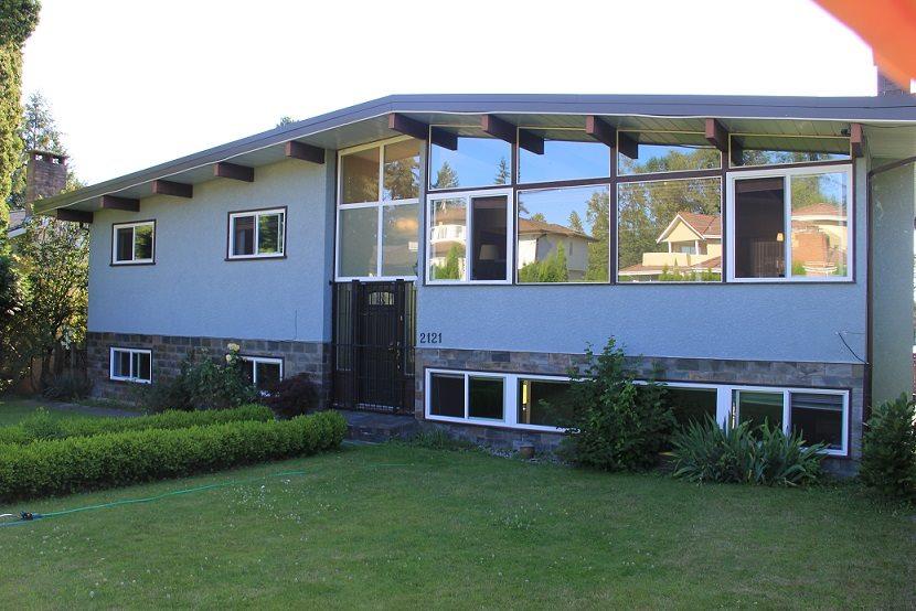 2121 Duthie Avenue - Photo 1