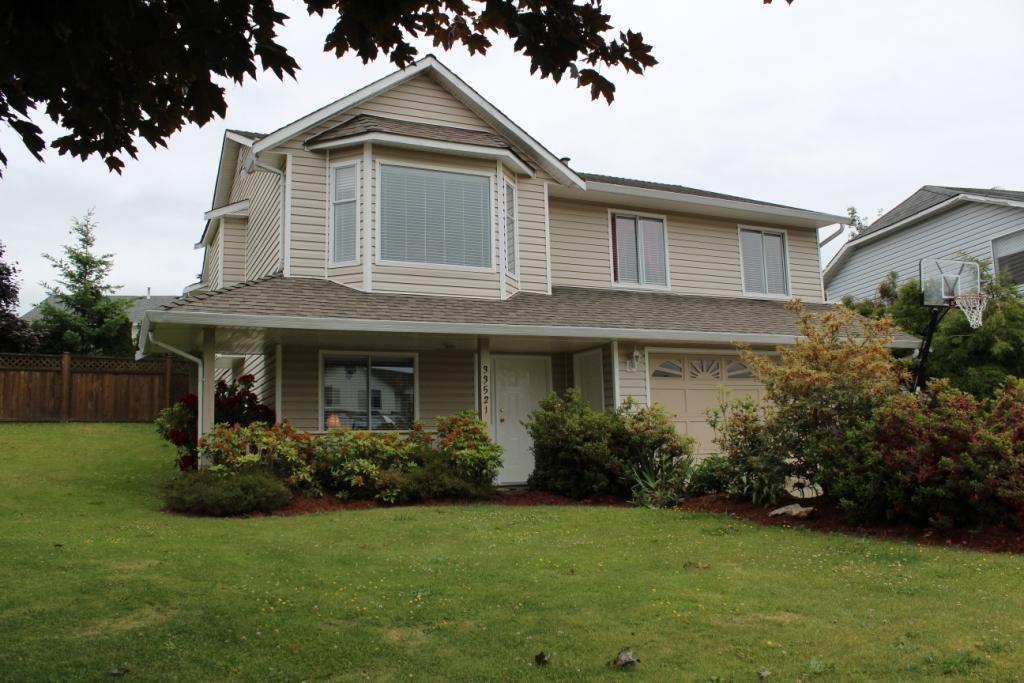 33521 Knight Avenue - Photo 1