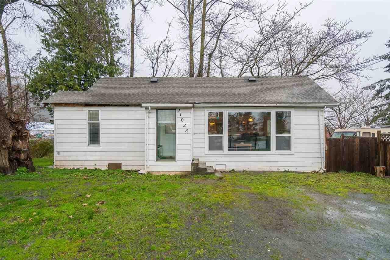 41023 Yale Road - Photo 1