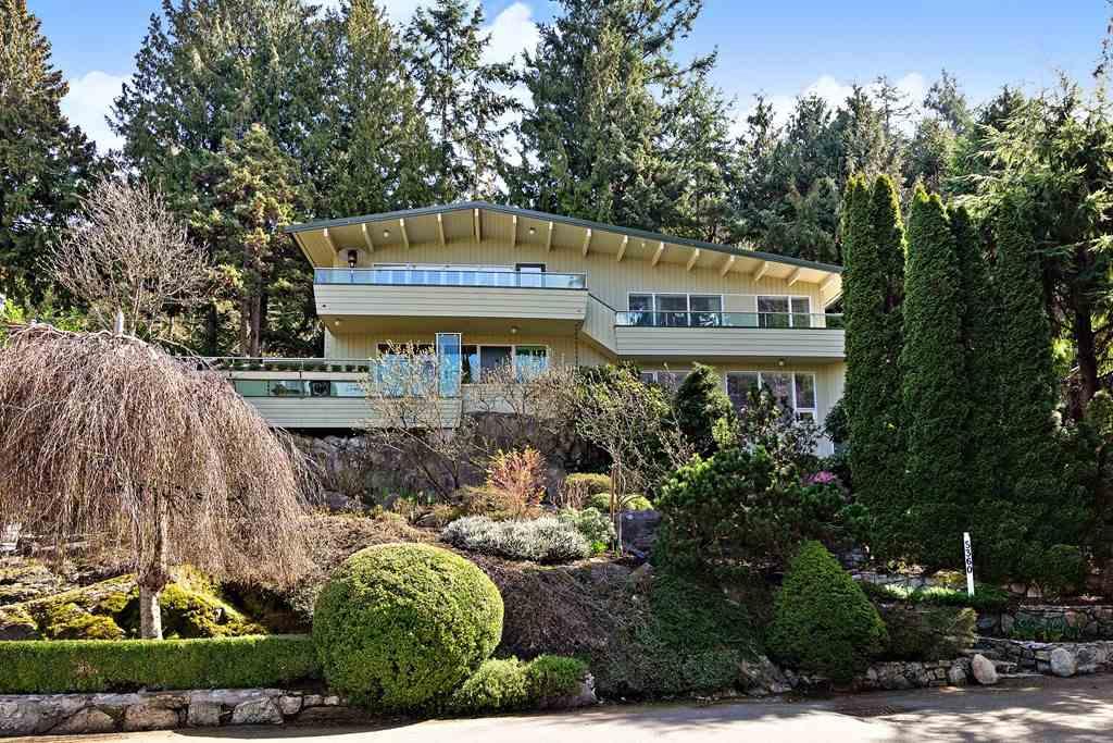 5360 Brookside Avenue - Photo 1