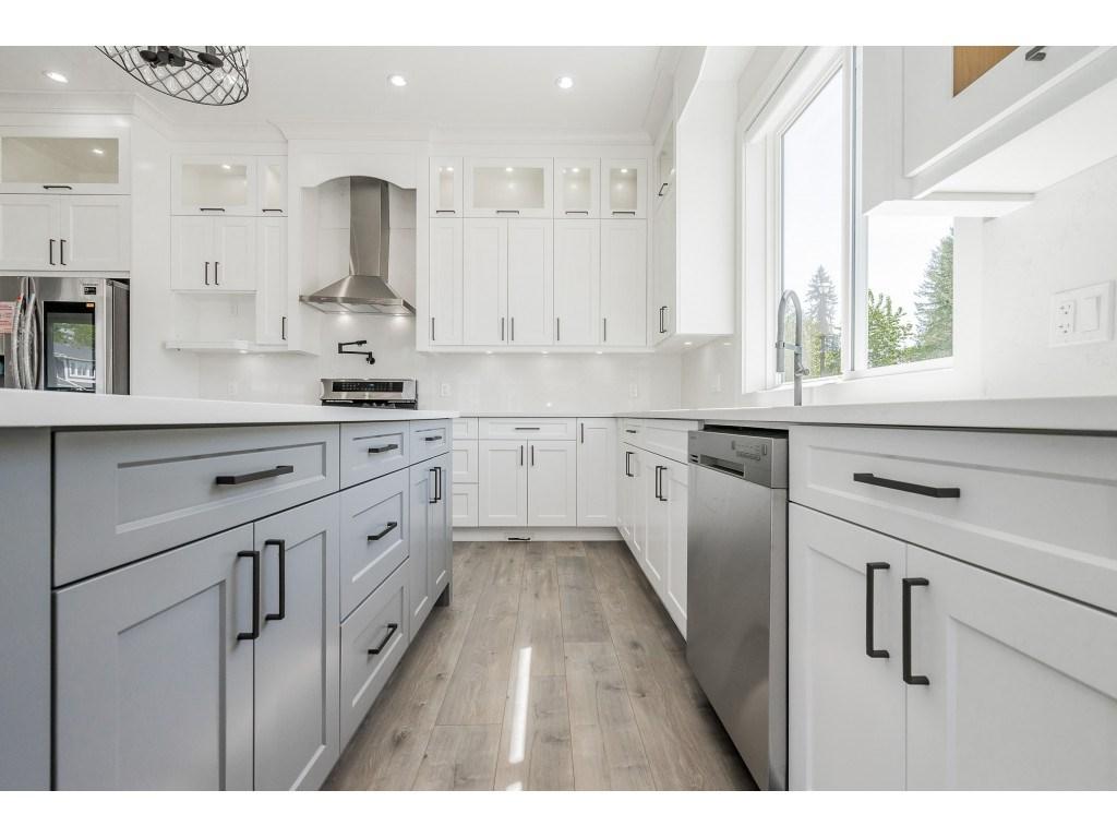 13463 231A Street - Photo 1