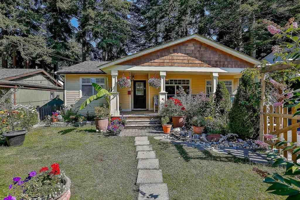 12765 15A Avenue - Photo 1
