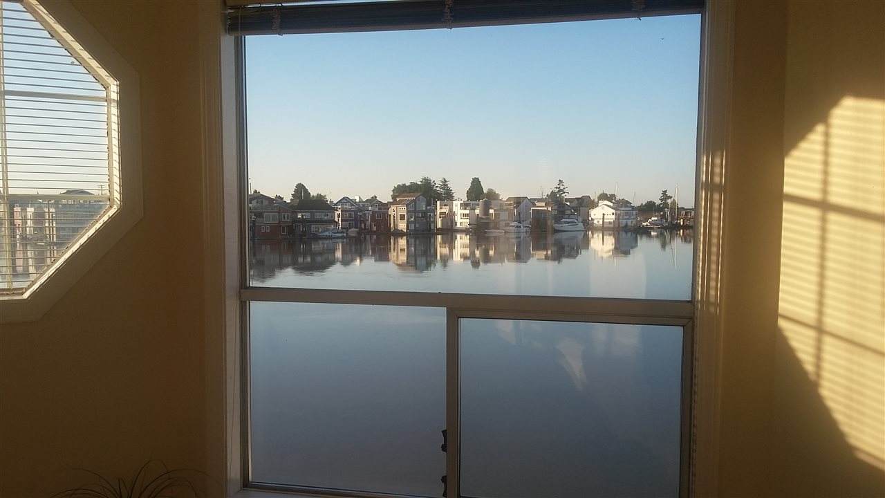 3350 Westham Island Road - Photo 1