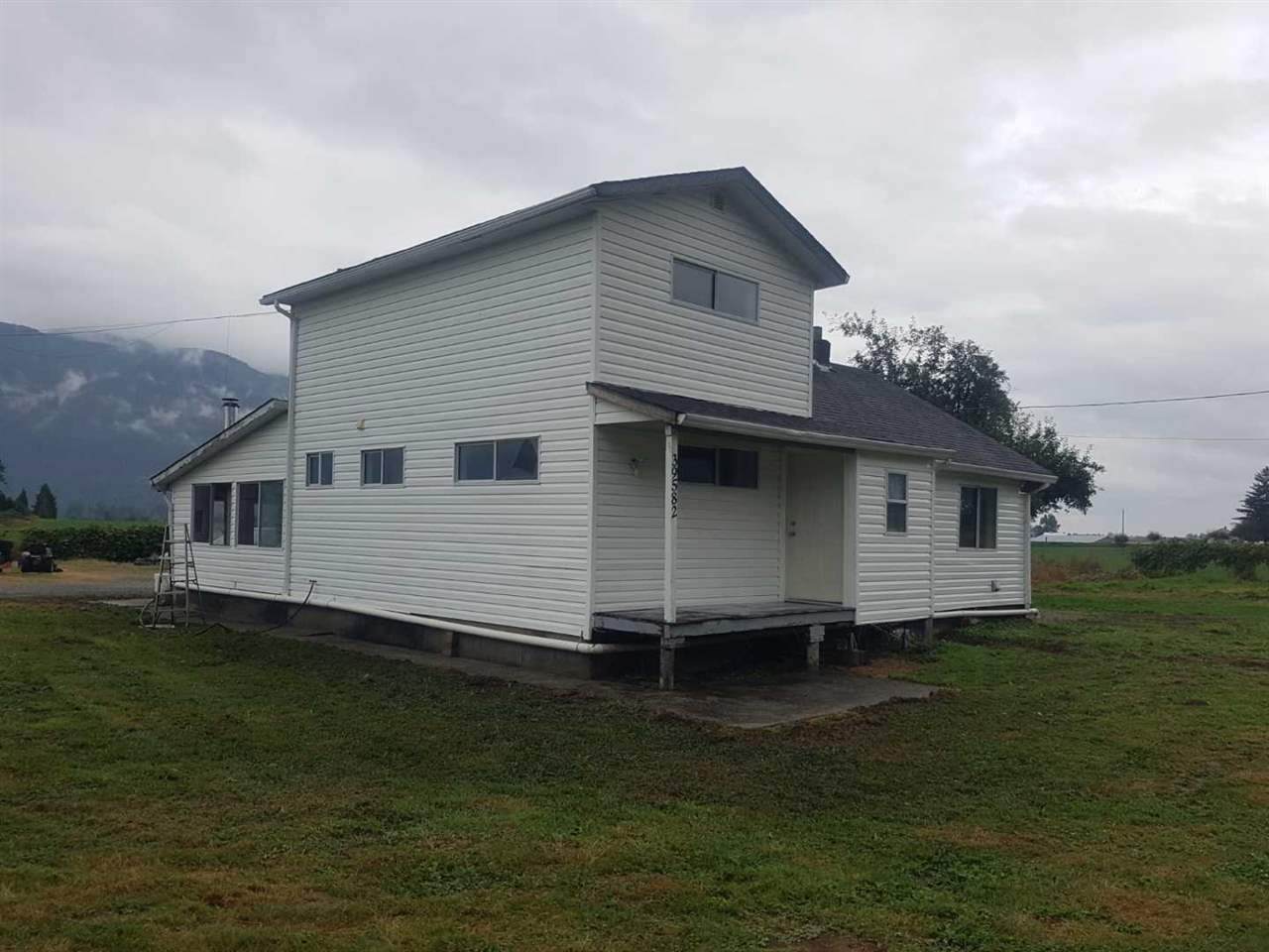 39582 Lougheed Highway - Photo 1