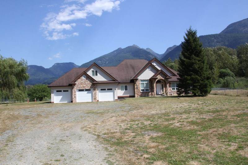 25330 Trans Canada Highway - Photo 1
