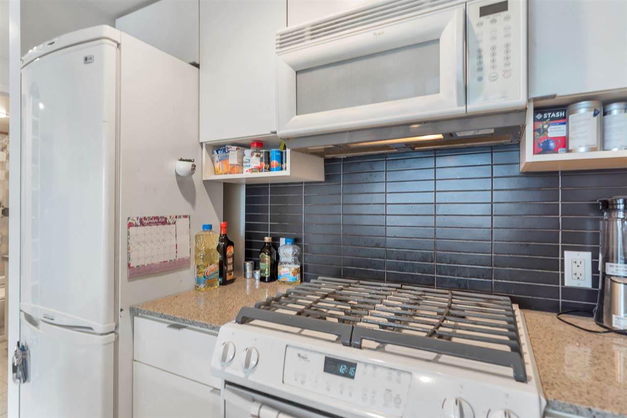 928 Beatty Street - Photo 1