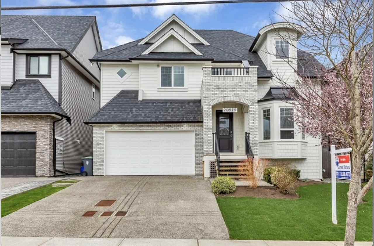 20579 68 Avenue - Photo 1