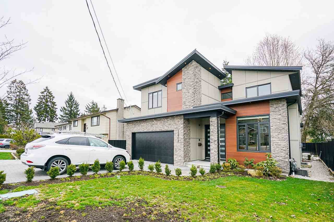 11806 86 Avenue - Photo 1