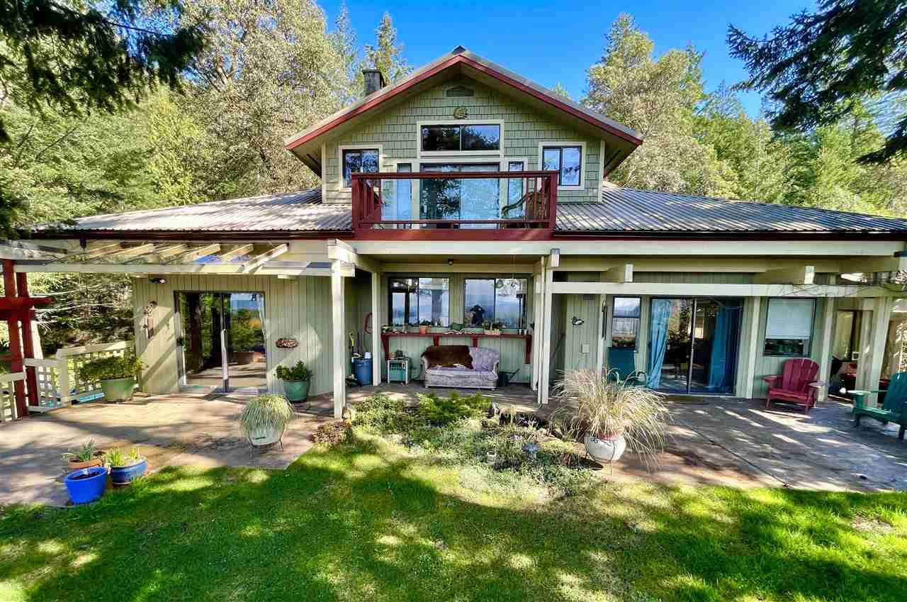 256 East Point Road - Photo 1
