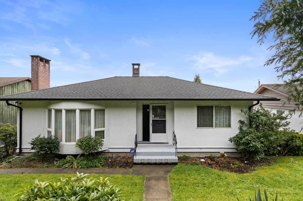 4582 Sunland Place - Photo 1