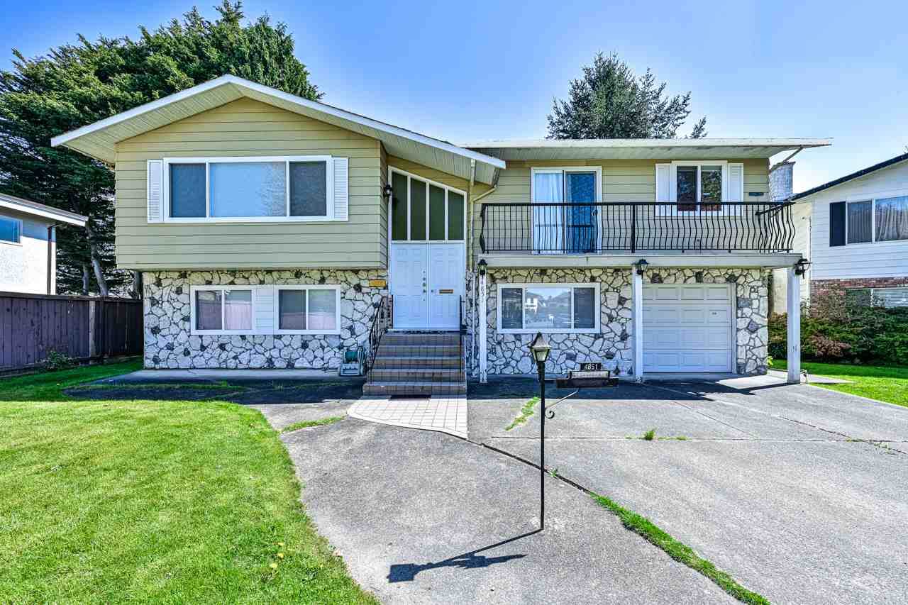 4851 Foxglove Crescent - Photo 1