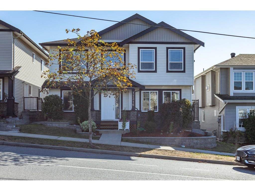 11316 240 Street - Photo 1
