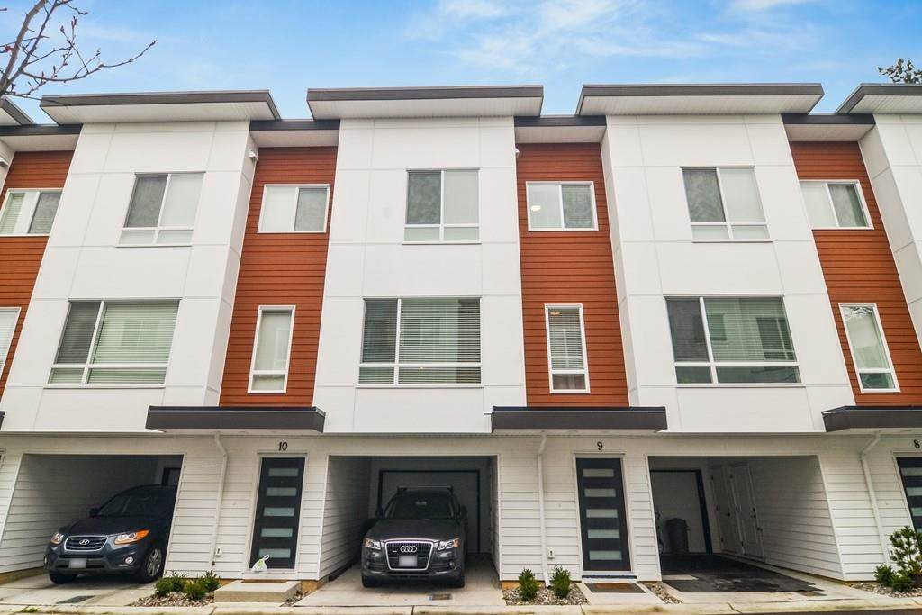 27640 Lantern Avenue - Photo 1