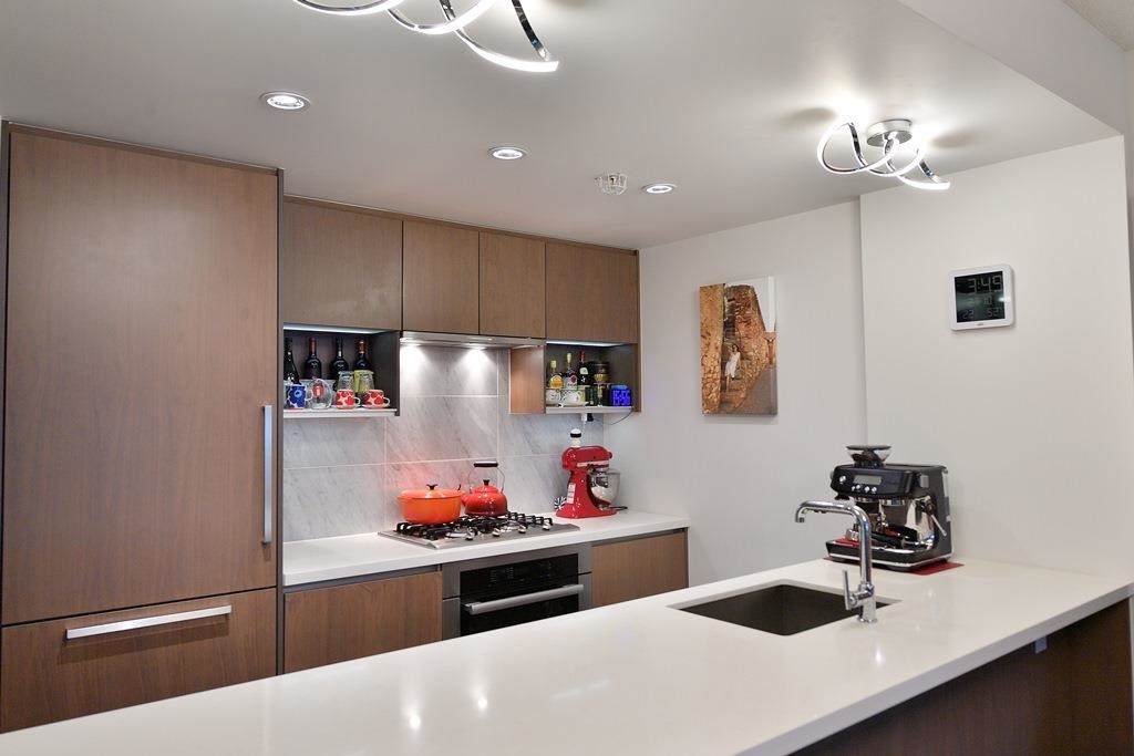 68 Smithe Street - Photo 1