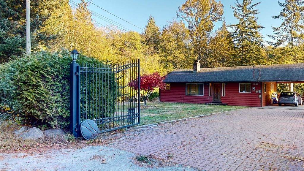 1008 North Road - Photo 1