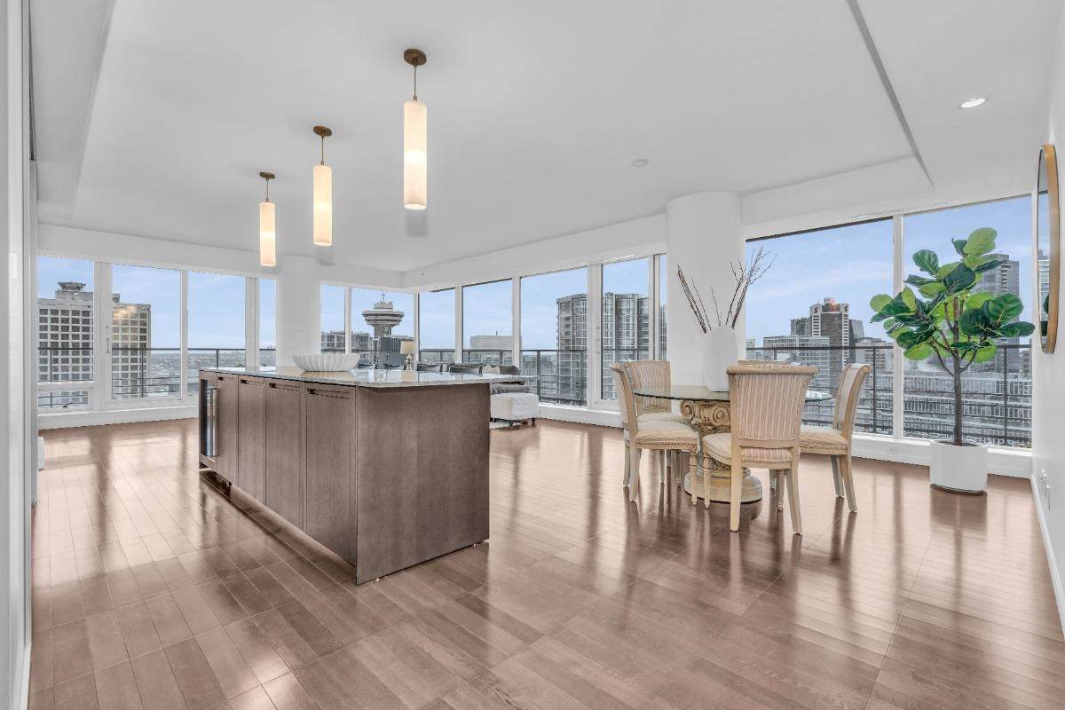 1011 Cordova Street - Photo 1