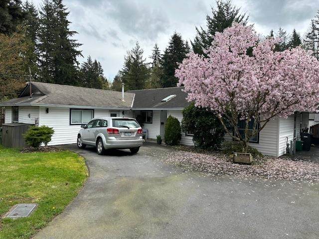 34696 Laburnum Avenue - Photo 1