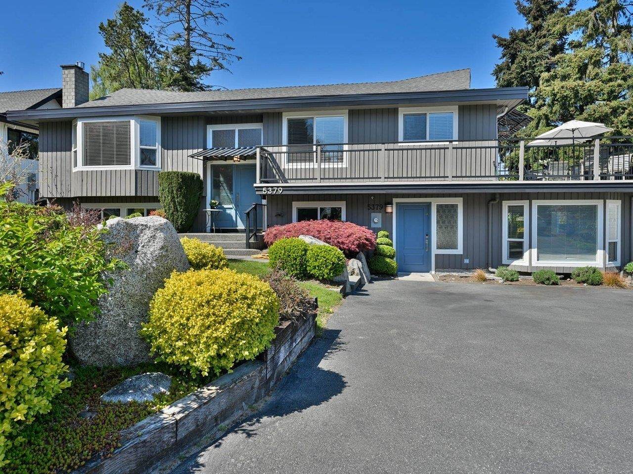 5379 Rawlins Crescent - Photo 1