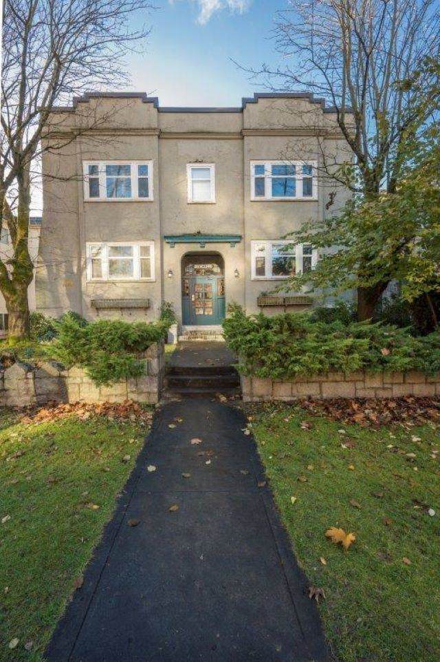 1086 10th Avenue - Photo 1