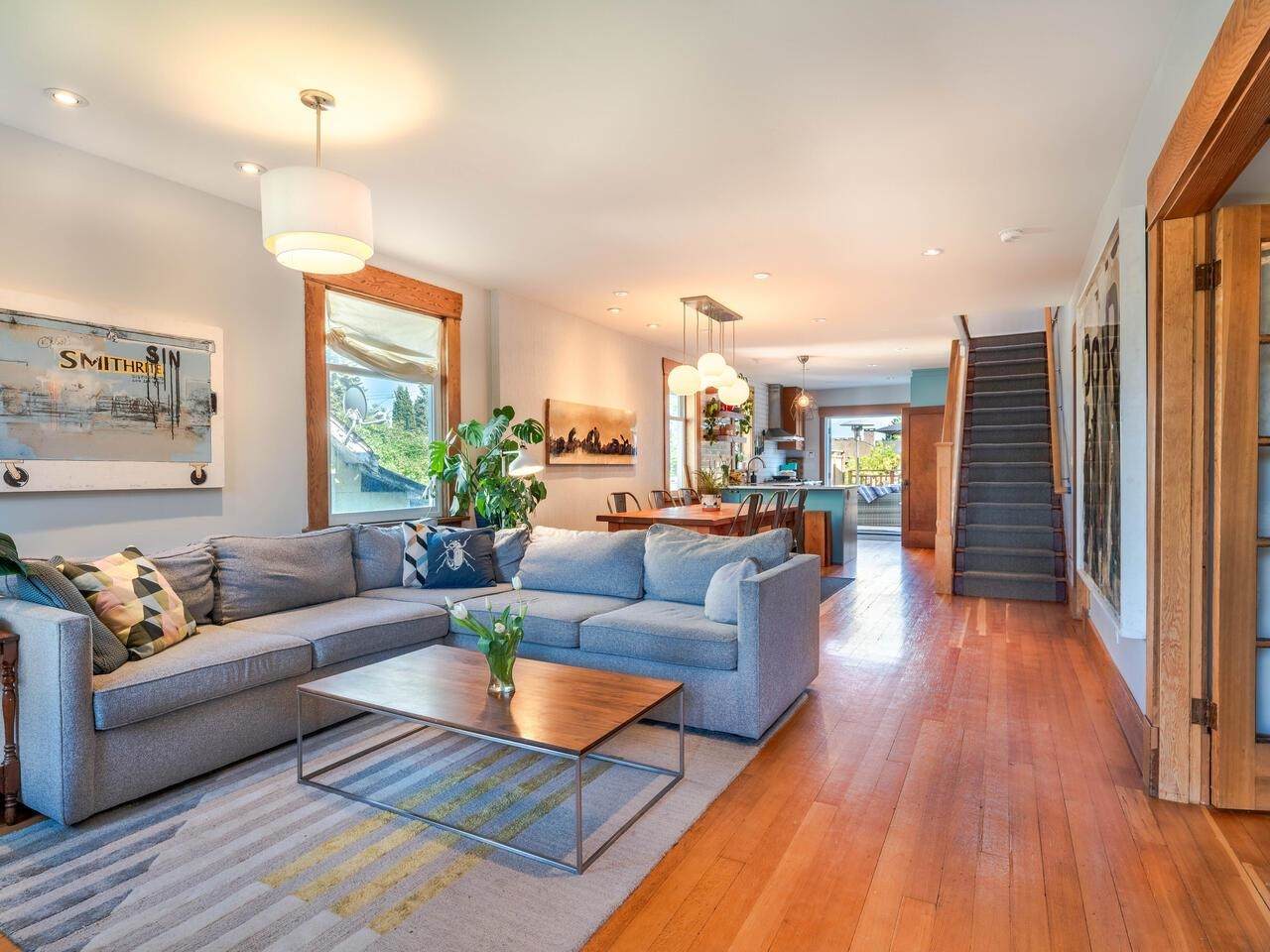 1124 Tenth Avenue - Photo 1