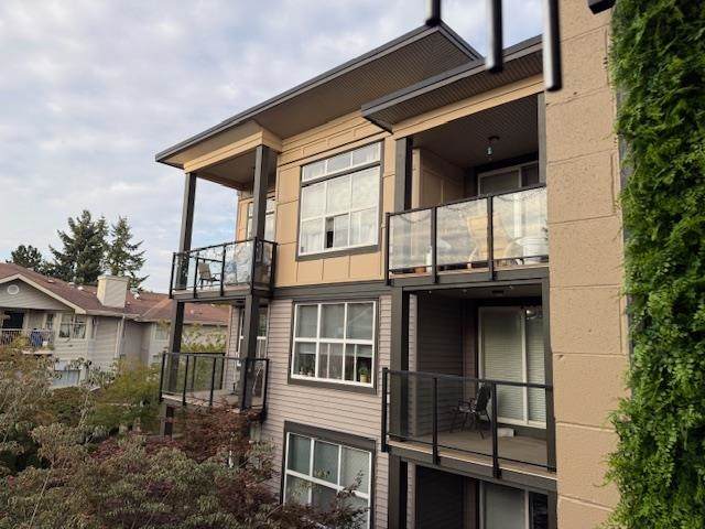 10707 139 Street - Photo 1
