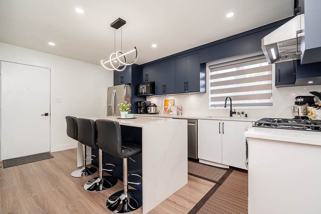 17233 60 Avenue - Photo 1