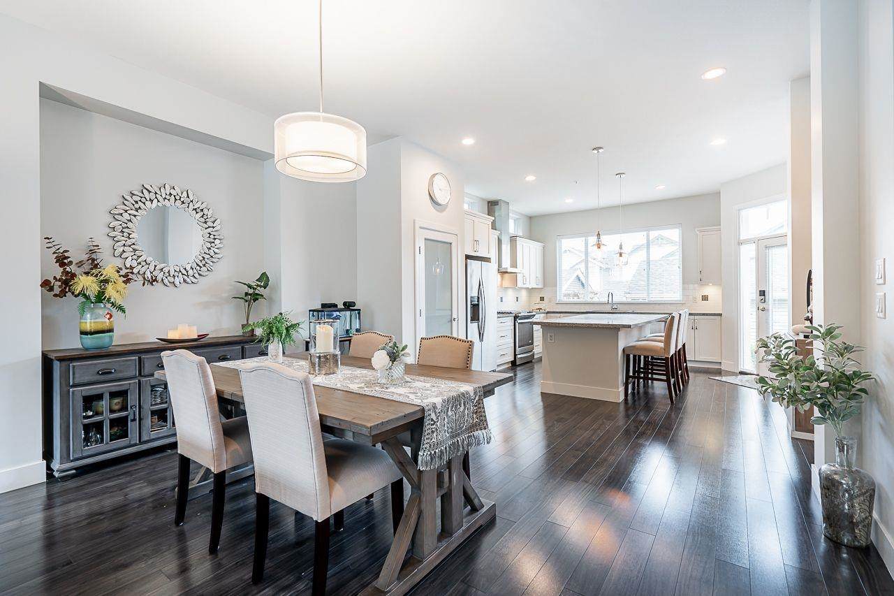 10489 Robertson Street - Photo 1