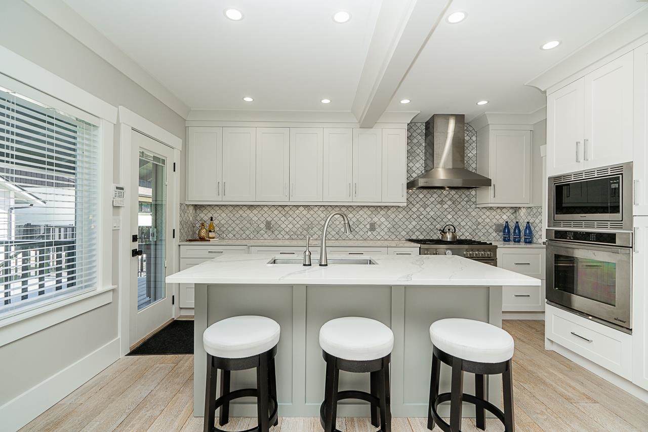 905 Edinburgh Street - Photo 1