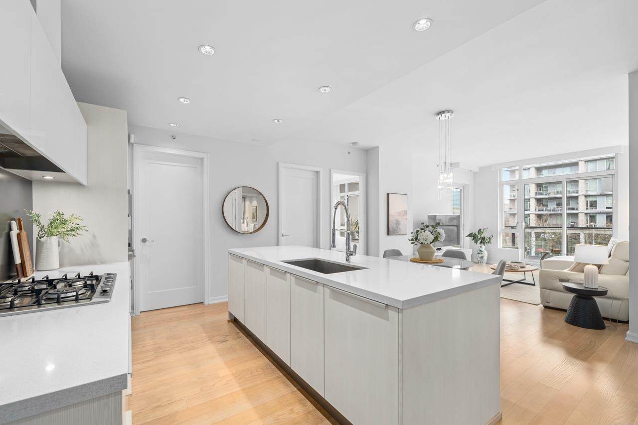 1625 Manitoba Street - Photo 1