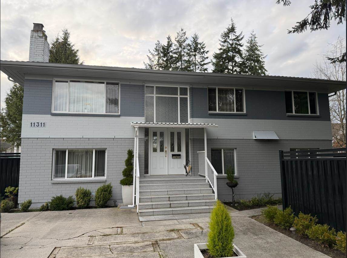 11311 Seafield Crescent - Photo 1