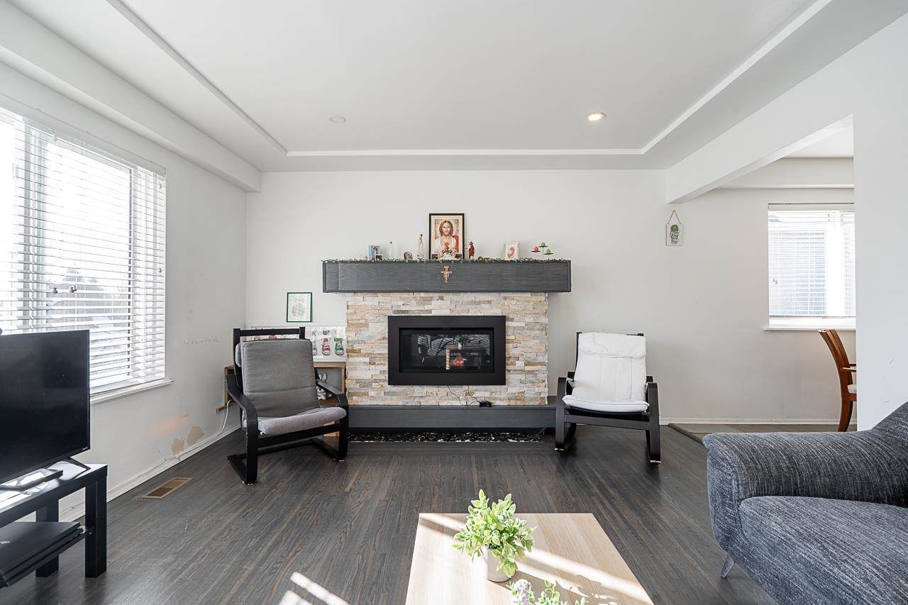 2057 Lorraine Avenue - Photo 1