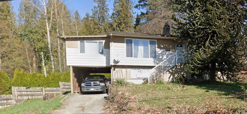 32717 Fraser Crescent - Photo 1