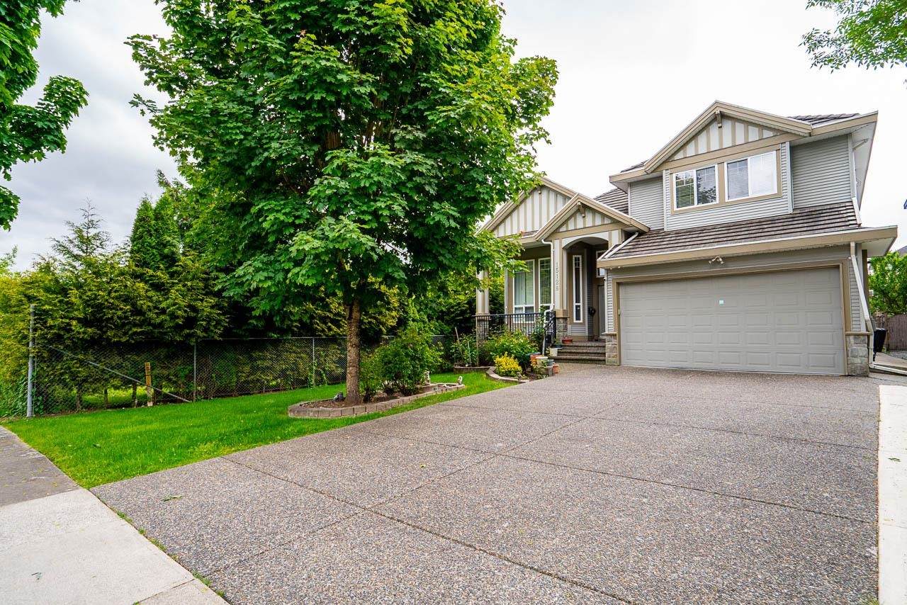 15128 68A Avenue - Photo 1