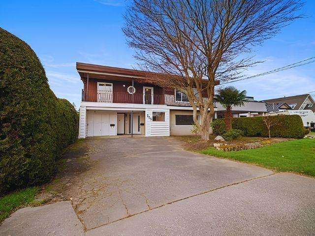225 67A Street - Photo 1