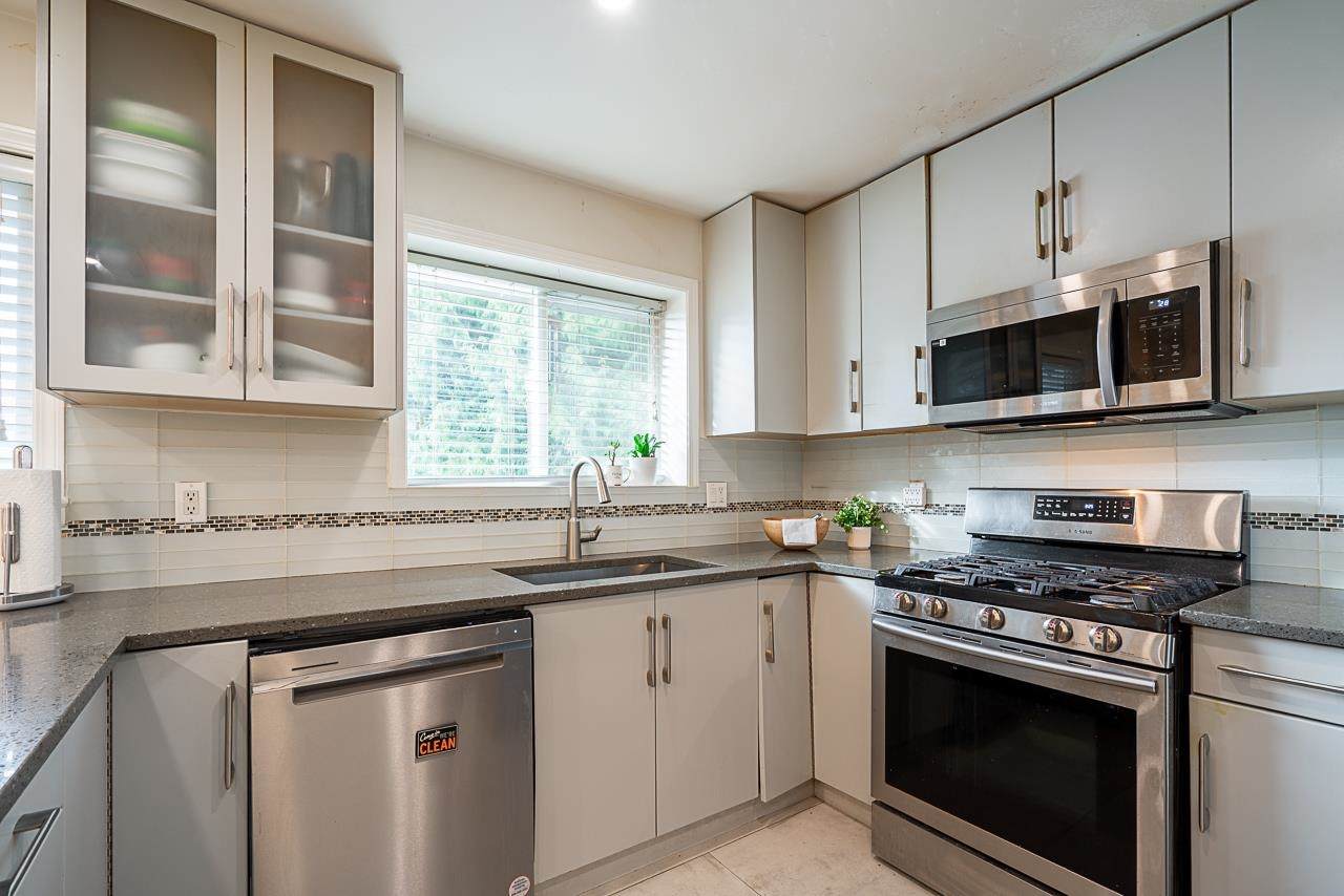 7802 139A Street - Photo 1