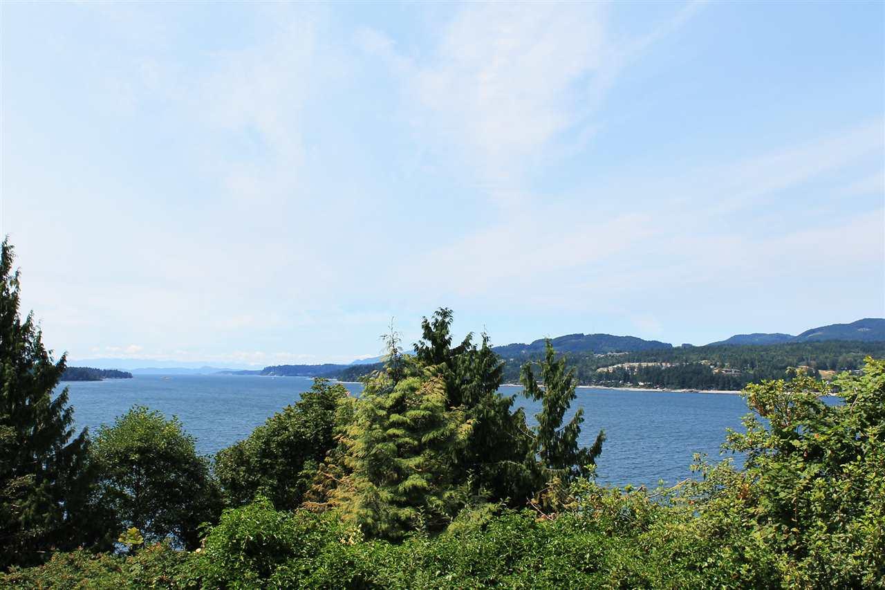 5147 Sunshine Coast Highway - Photo 1
