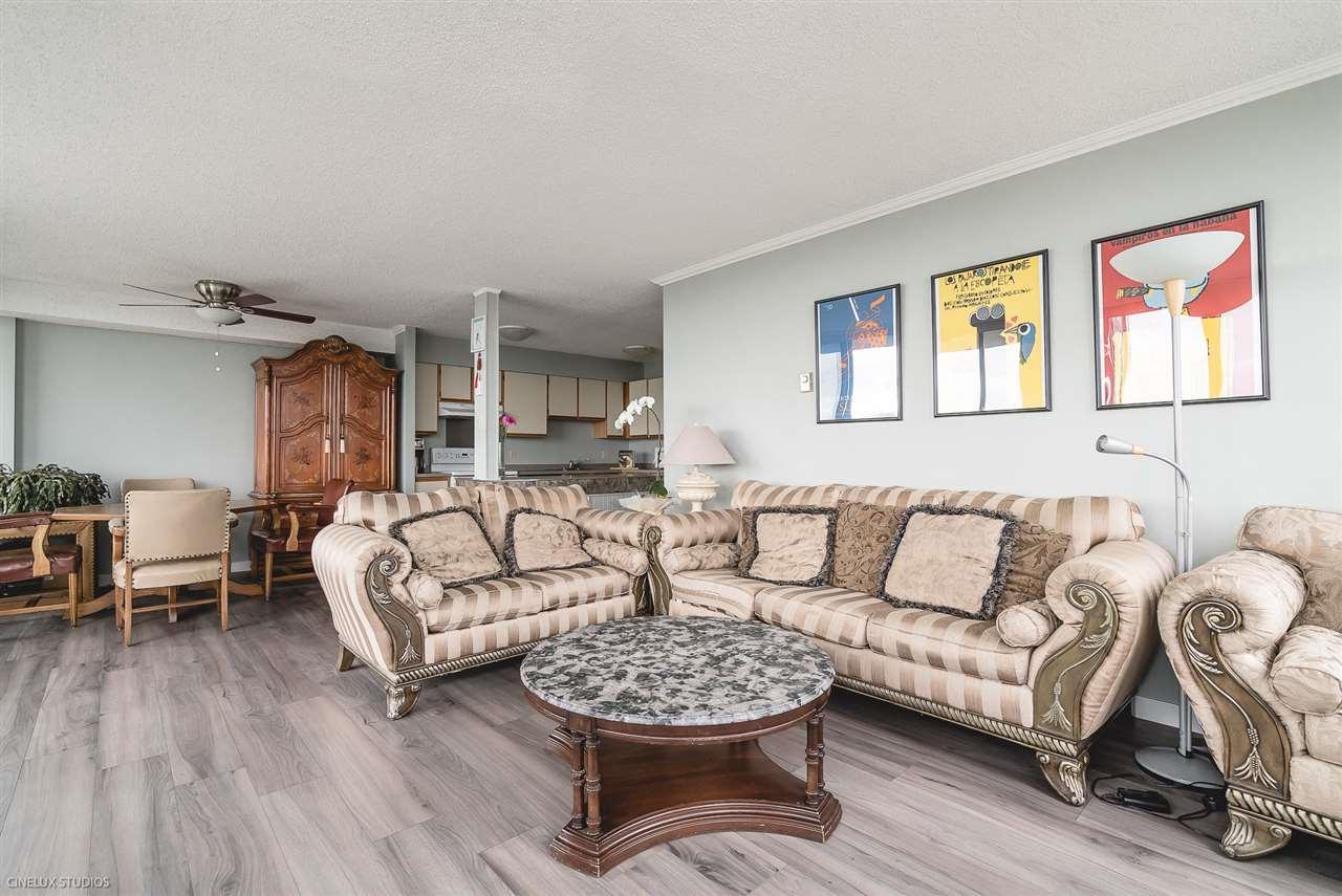 6540 Burlington Avenue - Photo 1