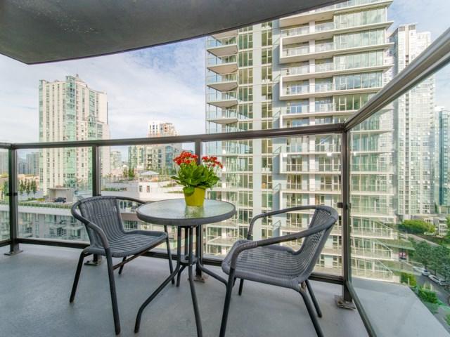 501 Pacific Street - Photo 1