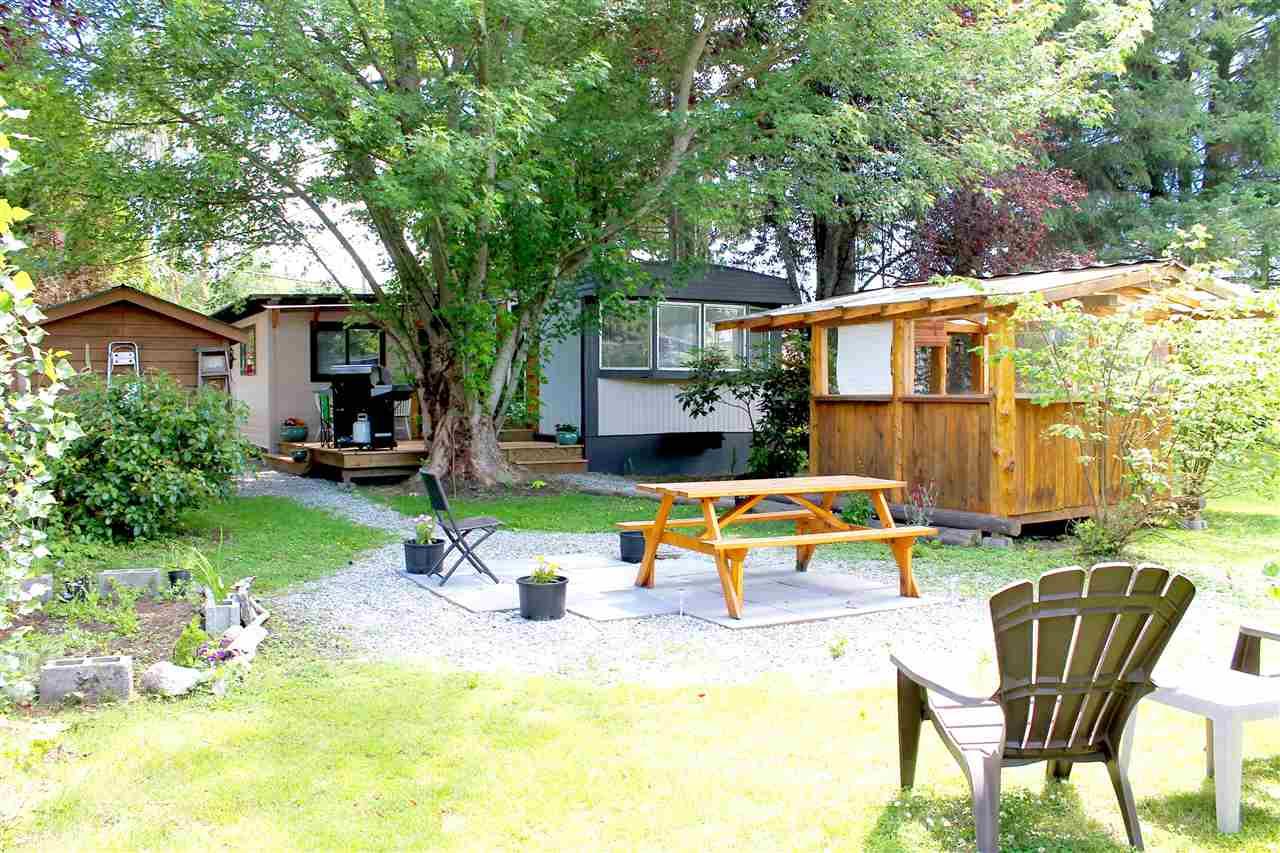 1413 Sunshine Coast Highway - Photo 1