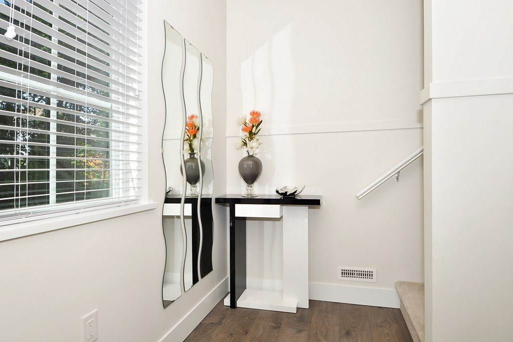 7979 152 Street - Photo 1