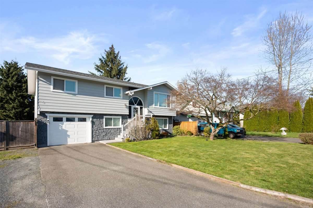 45813 Lewis Avenue - Photo 1