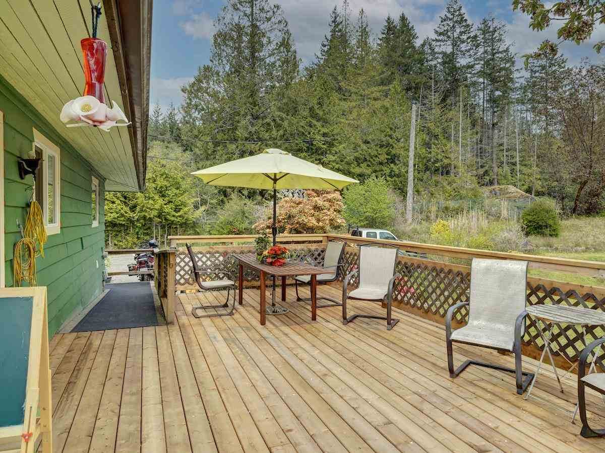 5875 Trout Lake Road - Photo 1