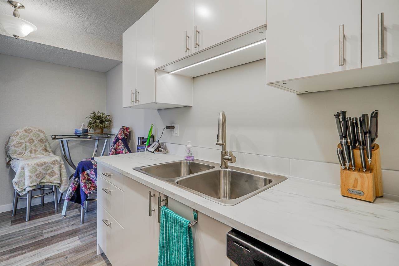 9477 Cook Street - Photo 1