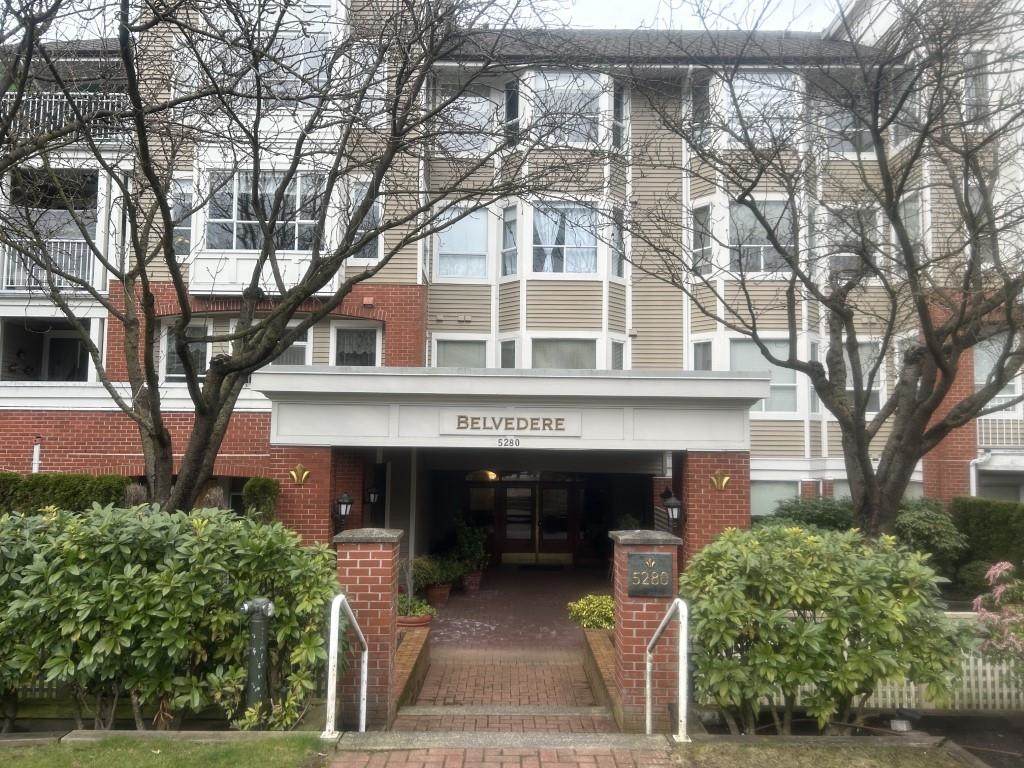 5280 Oakmount Crescent - Photo 1