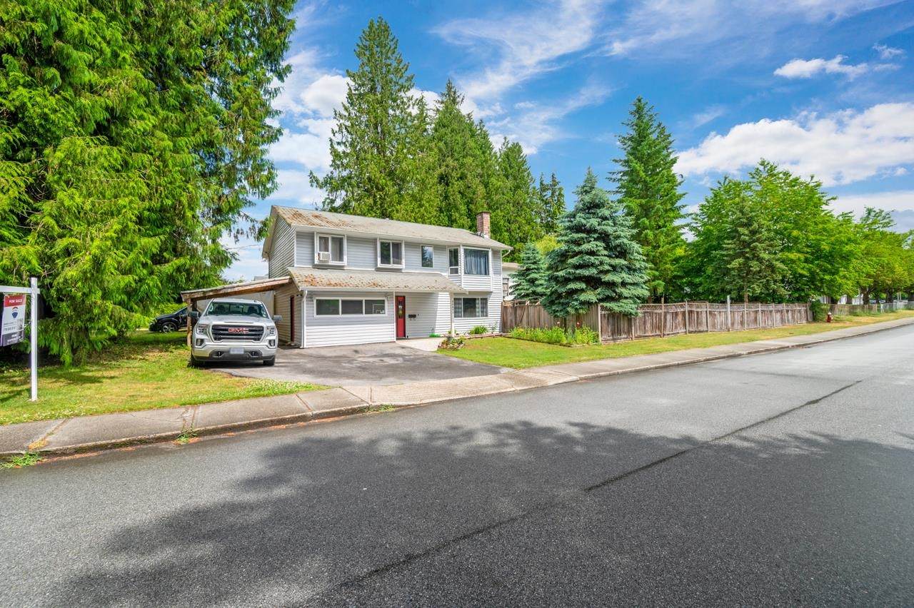 20835 Wicklund Avenue - Photo 1