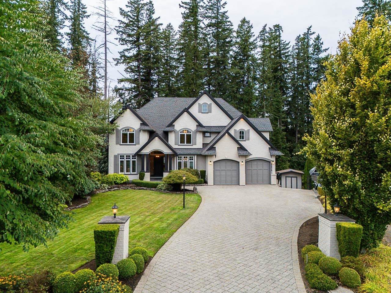 22878 80B Avenue - Photo 1