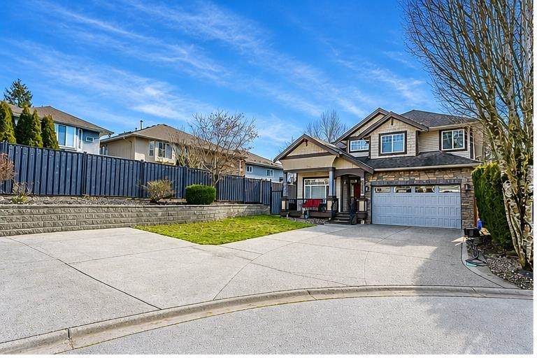 19178 117A Avenue - Photo 1