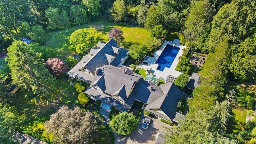 13685 30 Avenue - Photo 1