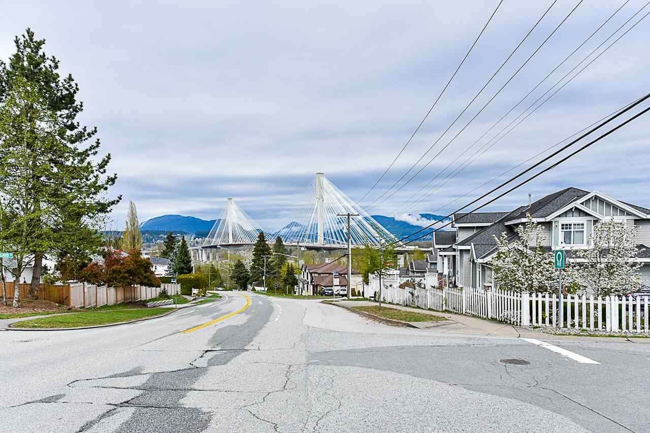11372 Surrey Road - Photo 1